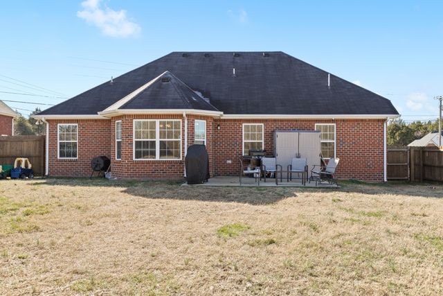 2306 Auldridge Dr, Christiana, TN 37037