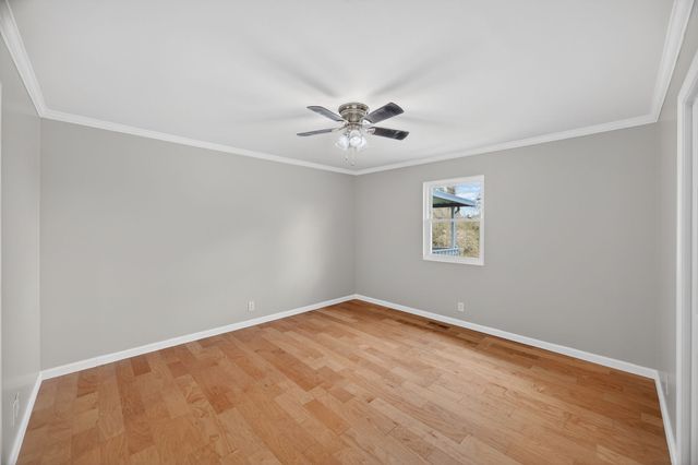 3766 Old Bridge Rd, Cookeville, TN 38506