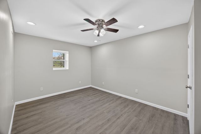 3766 Old Bridge Rd, Cookeville, TN 38506