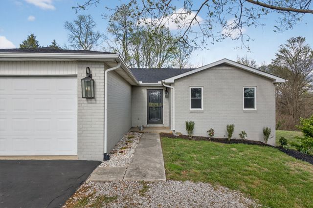 3766 Old Bridge Rd, Cookeville, TN 38506