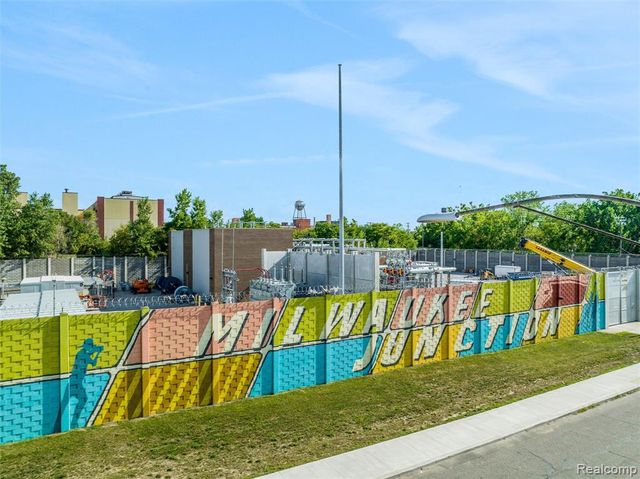 2843 E Grand Boulevard 12, Detroit, MI 48211