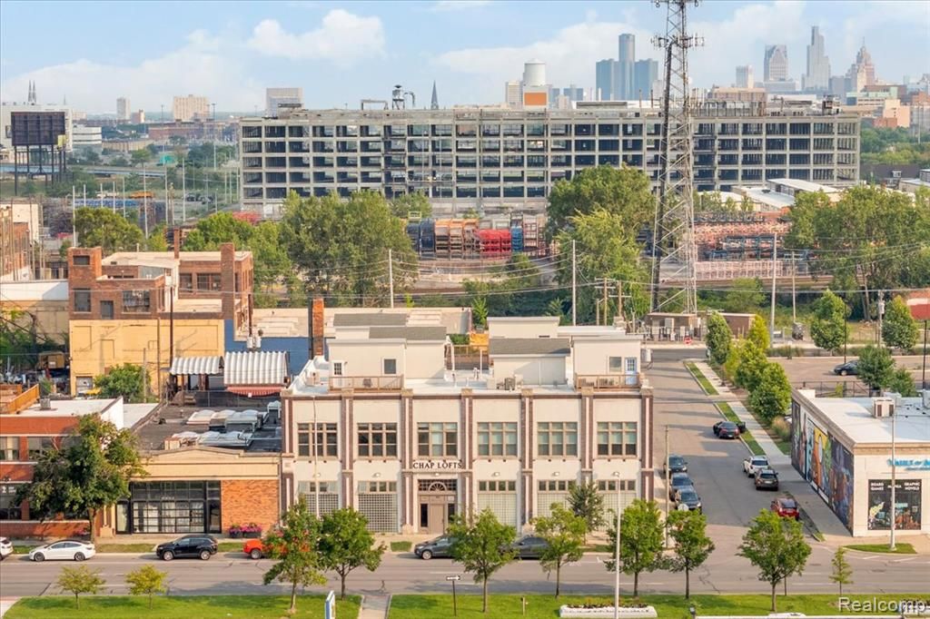 2843 E Grand Boulevard 12, Detroit, MI 48211