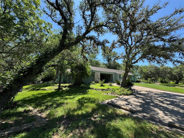 1601 Hwy 77 S, La Grange, TX 78945