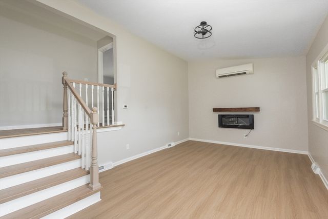 42 Pratt St, Brockton, MA 02302