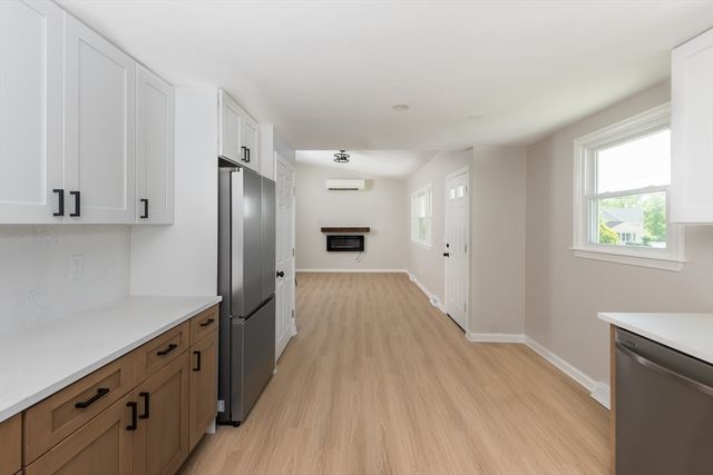 42 Pratt St, Brockton, MA 02302