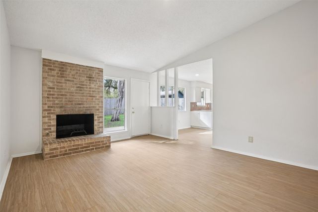 405 Baldridge DR, Austin, TX 78748