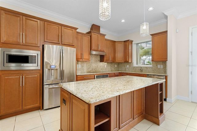 13813 BENAVENTE AVENUE, Orlando, FL 32827