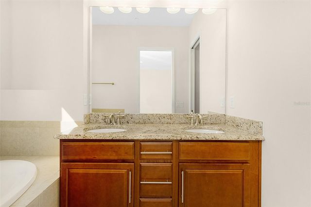 13813 BENAVENTE AVENUE, Orlando, FL 32827