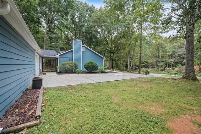 112 Old Mountain Rd, Rockmart, GA 30153