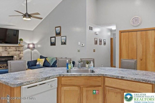 16 Poplar Drive, Penn Forest Twp, PA 18229