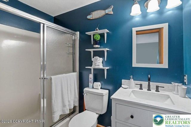 16 Poplar Drive, Penn Forest Twp, PA 18229