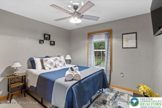 16 Poplar Drive, Penn Forest Twp, PA 18229