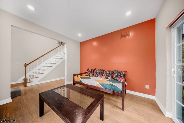 96 Sowers Dr, Mount Olive Twp., NJ 07840