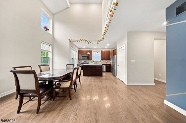 96 Sowers Dr, Mount Olive Twp., NJ 07840