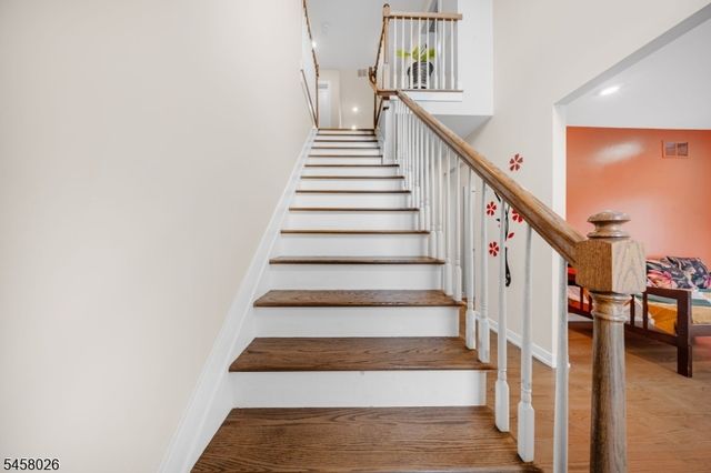 96 Sowers Dr, Mount Olive Twp., NJ 07840