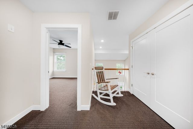 96 Sowers Dr, Mount Olive Twp., NJ 07840