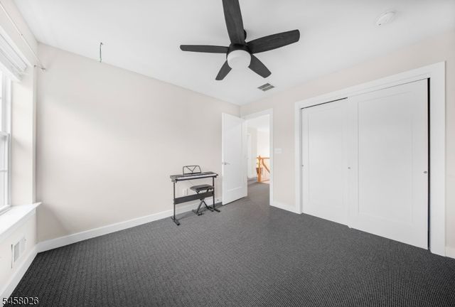 96 Sowers Dr, Mount Olive Twp., NJ 07840