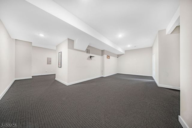 96 Sowers Dr, Mount Olive Twp., NJ 07840