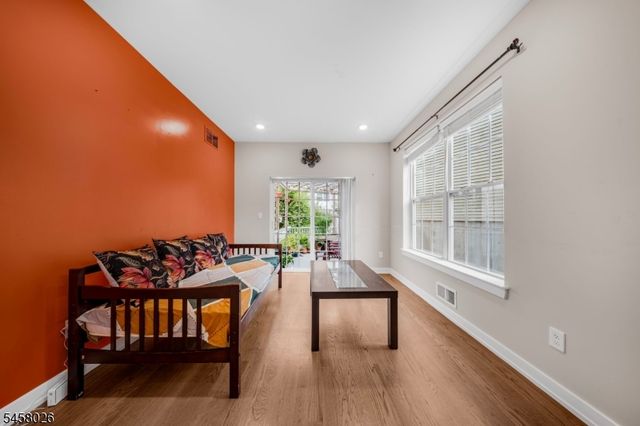 96 Sowers Dr, Mount Olive Twp., NJ 07840