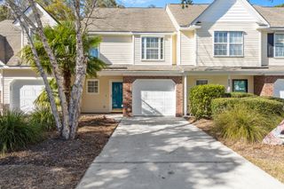 8653 Grassy Oak Trail, North Charleston, SC 29420