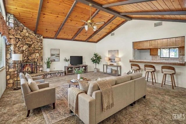 22840 Sidding Road, Bakersfield, CA 93314