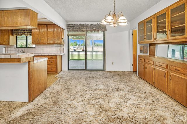 22840 Sidding Road, Bakersfield, CA 93314