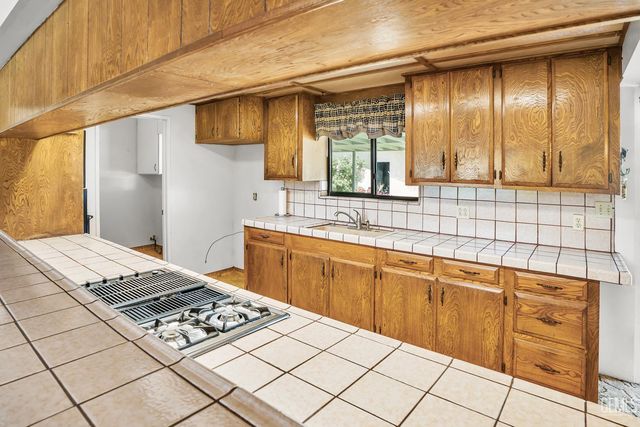 22840 Sidding Road, Bakersfield, CA 93314