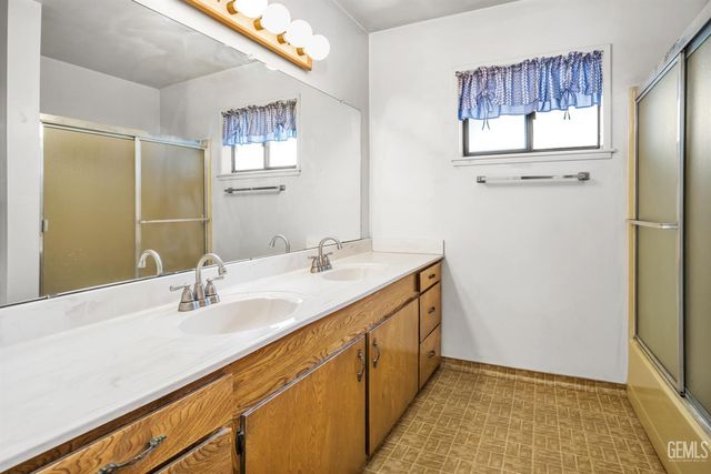 22840 Sidding Road, Bakersfield, CA 93314