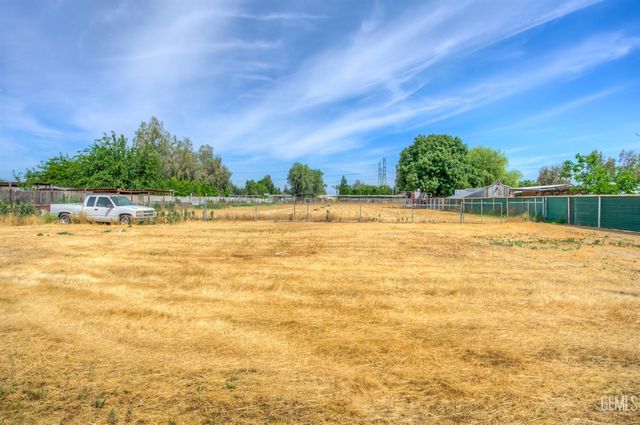 22840 Sidding Road, Bakersfield, CA 93314