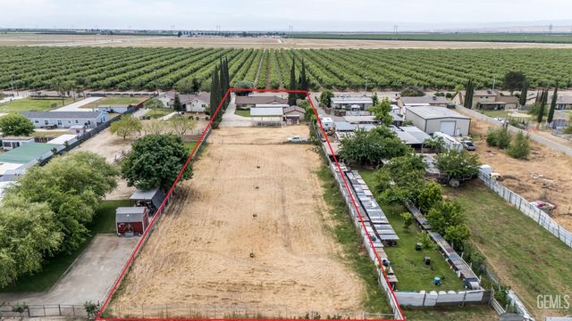 22840 Sidding Road, Bakersfield, CA 93314
