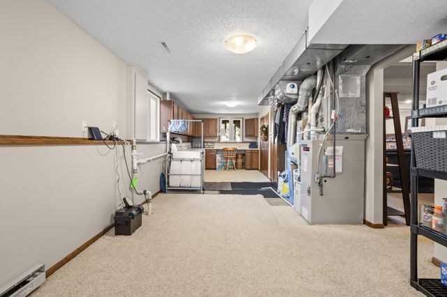 1737 Park Boulevard S, Fargo, ND 58103