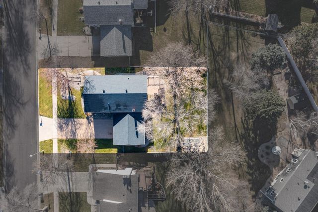 1737 Park Boulevard S, Fargo, ND 58103