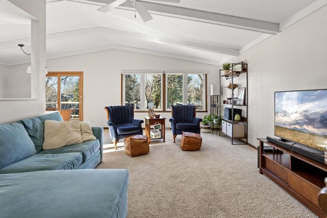 1737 Park Boulevard S, Fargo, ND 58103