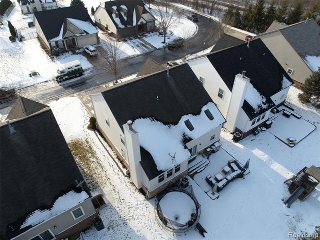 3710 Ridge View Drive, Trenton, MI 48183