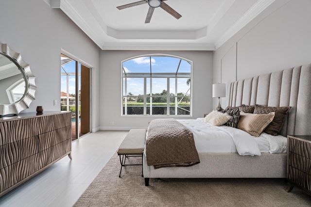 1124 Grand Cay Drive, Palm Beach Gardens, FL 33418