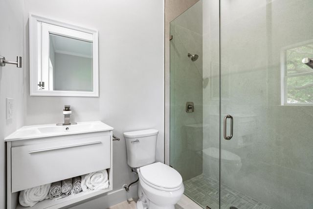 1124 Grand Cay Drive, Palm Beach Gardens, FL 33418