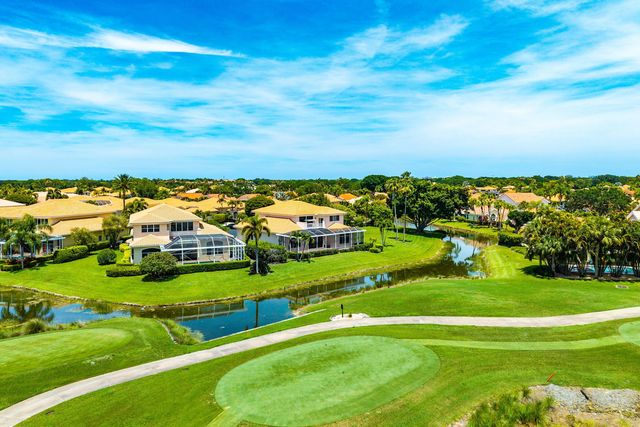1124 Grand Cay Drive, Palm Beach Gardens, FL 33418