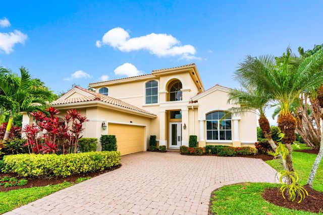 1124 Grand Cay Drive, Palm Beach Gardens, FL 33418