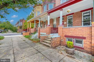 2717 GUILFORD AVE, Baltimore, MD 21218