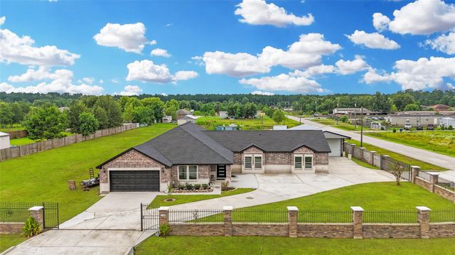 158 County Road 3550, Cleveland, TX 77327