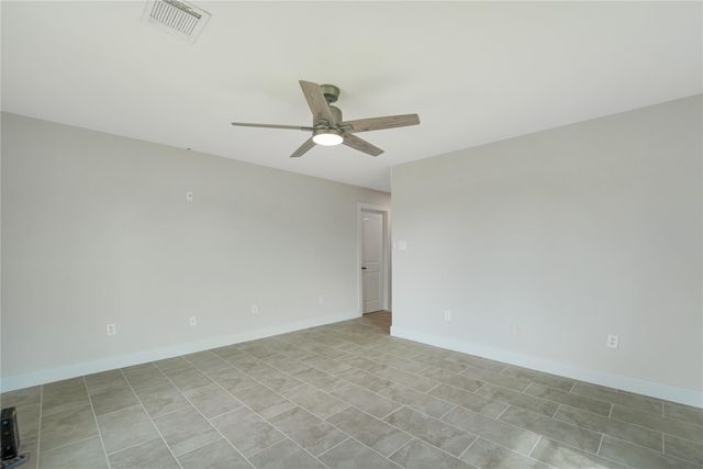 158 County Road 3550, Cleveland, TX 77327