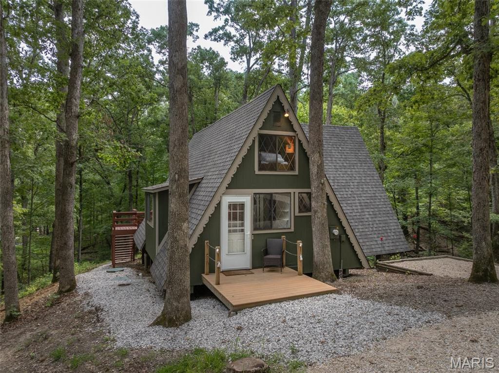 357 Seebrook Lake Drive, Innsbrook, MO 63390