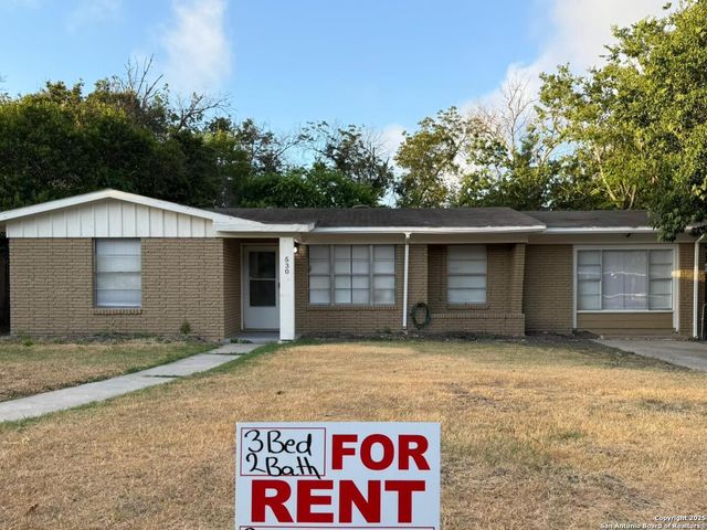 530 Artemis Dr, San Antonio, TX 78218