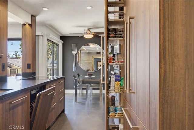 1525 E Appleton Street 201, Long Beach, CA 90802