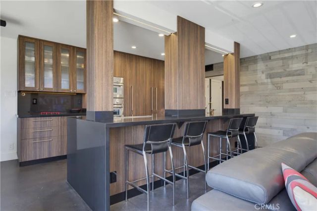 1525 E Appleton Street 201, Long Beach, CA 90802