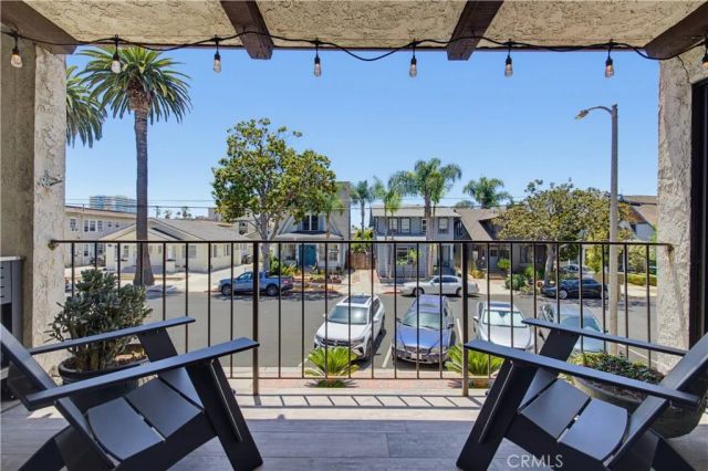 1525 E Appleton Street 201, Long Beach, CA 90802
