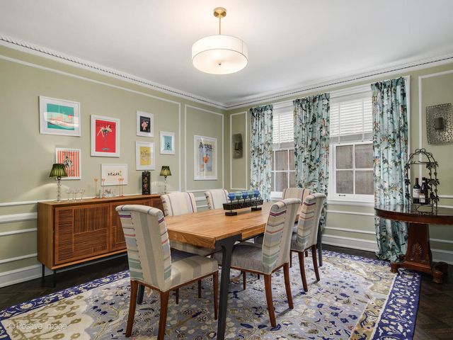 73 E Elm Street 4B, Chicago, IL 60611