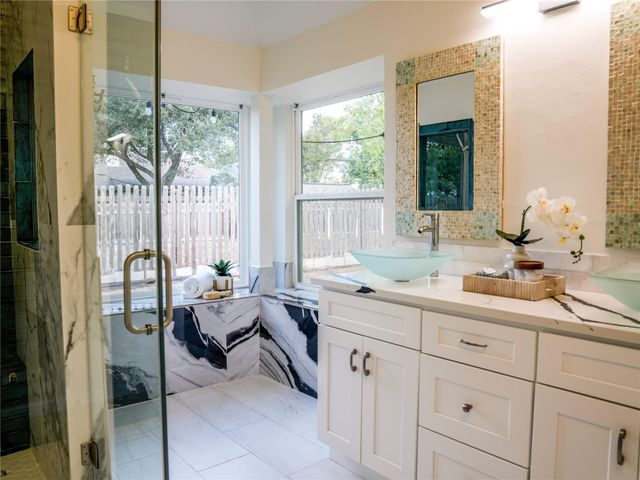 12903 Stanzel DR, Austin, TX 78729