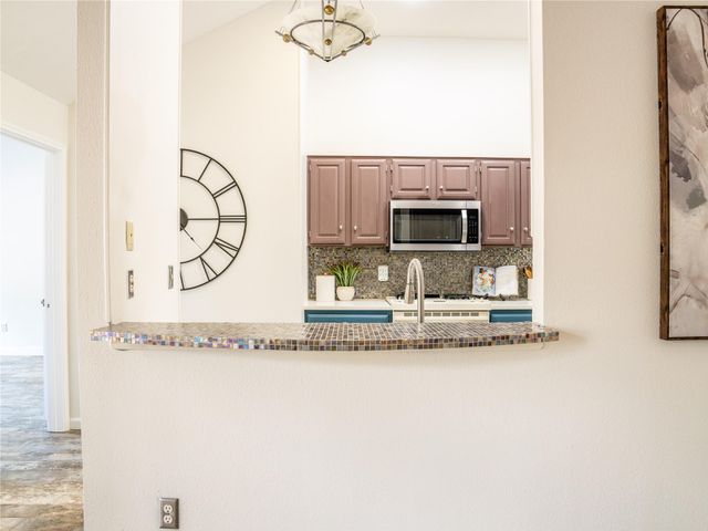 12903 Stanzel DR, Austin, TX 78729