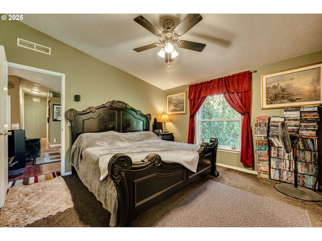 119 Nw 386TH St, Woodland, WA 98674